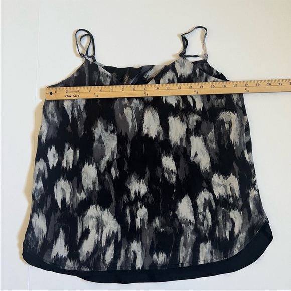 Haute Hippie Women’s Spaghetti Strap 💯 Silk Top Size Medium 🖤 - Picture 13 of 13